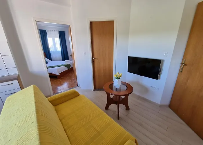 Zadar, The Florens - Near The With The New Pool & Garden, Bbq And Kids Playground *