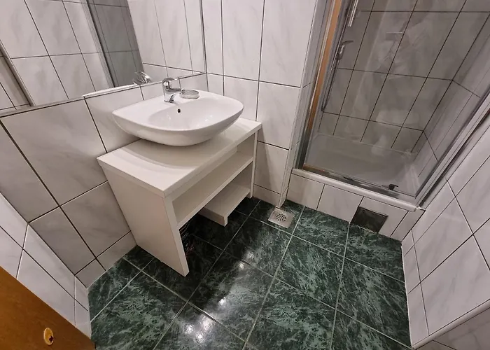 Zadar, The Florens - Near The With The New Pool & Garden, Bbq And Kids Playground Lägenhet *