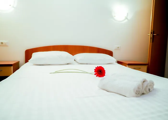 Zadar, The Florens - Near The With The New Pool & Garden, Bbq And Kids Playground * Zadar