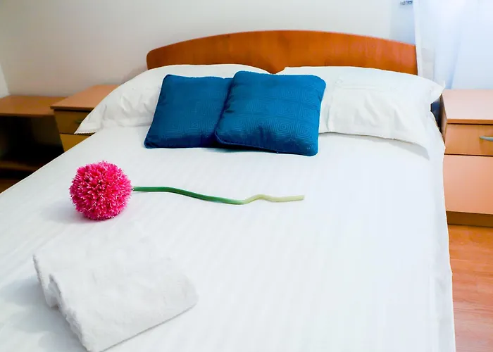 Lägenhet Zadar, The Florens - Near The With The New Pool & Garden, Bbq And Kids Playground Zadar