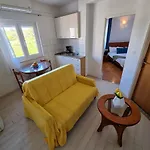 Lejlighed Zadar, The Florens - Near The With The New Pool & Garden, Bbq And Kids Playground