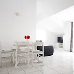 Zadar, The Florens - Near The With The New Pool & Garden, Bbq And Kids Playground Apartamento Zadar