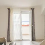 Lejlighed Zadar, The Florens - Near The With The New Pool & Garden, Bbq And Kids Playground *