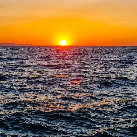 Apartamento Zadar, The Florens - Near The With The New Pool & Garden, Bbq And Kids Playground