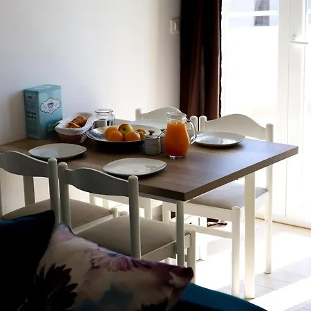 Zadar, The Florens - Near The With The New Pool & Garden, Bbq And Kids Playground *