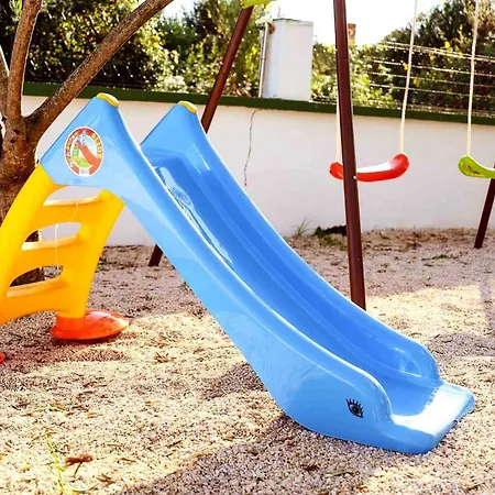Apartment The Florens Near The With The Pool, Bbq And Kids Playground, Diklo Zadar