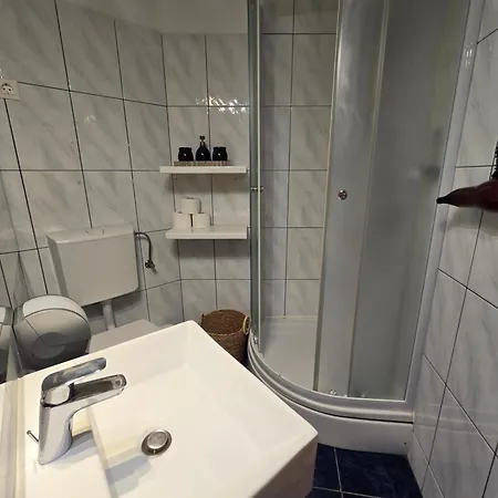 Zadar, The Florens - Near The With The New Pool & Garden, Bbq And Kids Playground Apartament