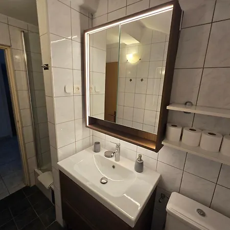 Zadar, The Florens - Near The With The New Pool & Garden, Bbq And Kids Playground Apartament *