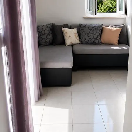 Zadar, The Florens - Near The With The New Pool & Garden, Bbq And Kids Playground *