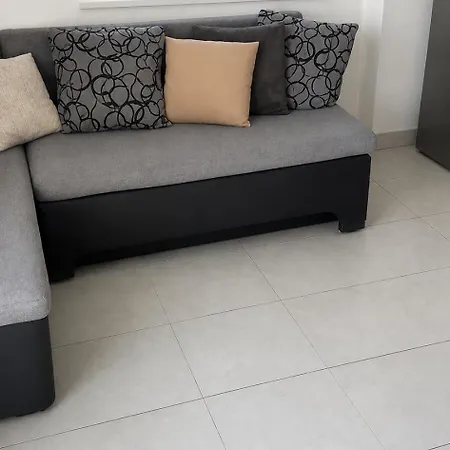 Apartament Zadar, The Florens - Near The With The New Pool & Garden, Bbq And Kids Playground