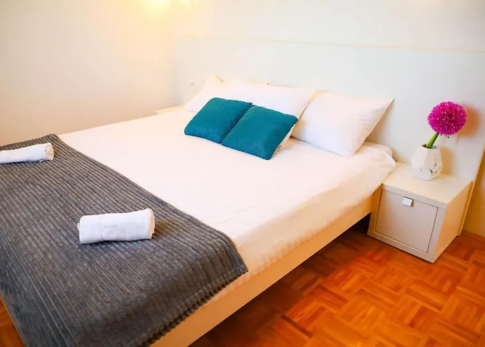 Zadar, The Florens - Near The With The New Pool & Garden, Bbq And Kids Playground *