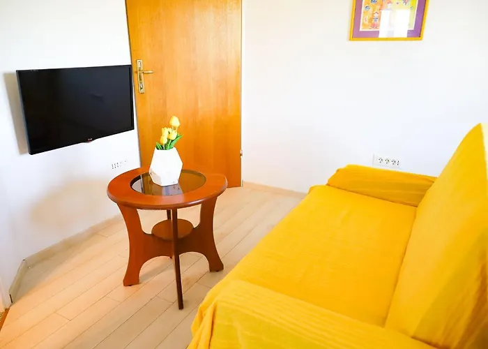 Zadar, The Florens - Near The With The New Pool & Garden, Bbq And Kids Playground * 자다르